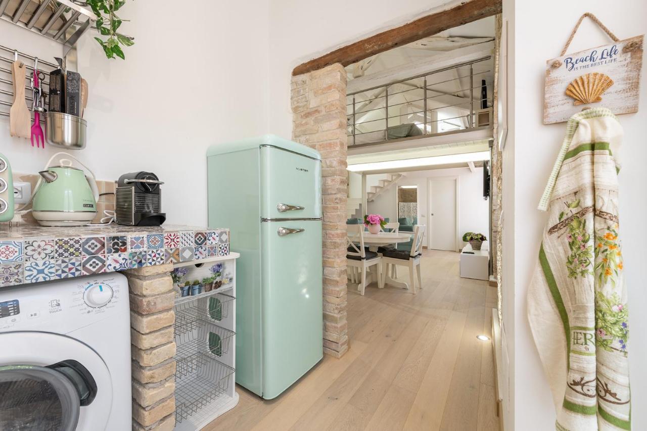 Adriana'S New Loft Leilighet Cagliari Eksteriør bilde